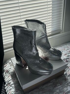 Steve Madden Silver Metallic Ankle Booties with Block Heel
